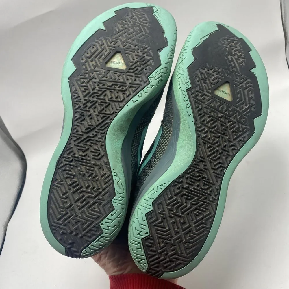 Nike Zoom Run The One Men Size 9 Green Athletic Basketball Shoes 3724